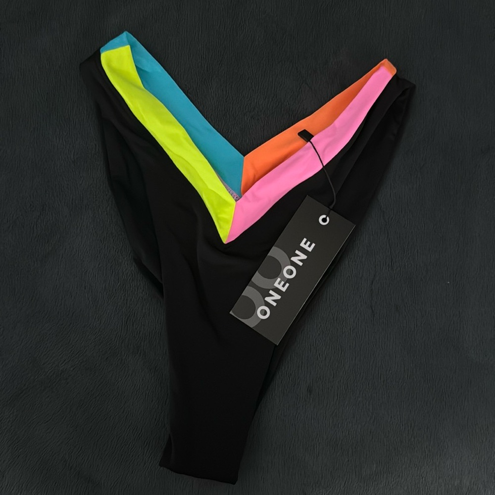 ONE ONE SWIM (M) jesse bottom nassau
